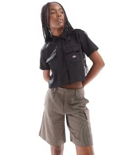 Dickies Cropped Work Shirt With Pockets In Black For Women