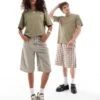 Dickies Short Sleeved Mapleton T-shirt In Khaki Green For Unisex Mid Green -Dickies Shop 206606122 1 midgreen